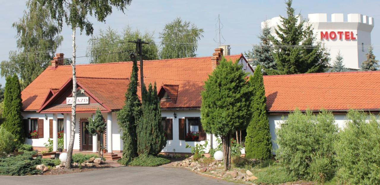 Naglowice Motel I Restauracja "Pod Baszta" מראה חיצוני תמונה